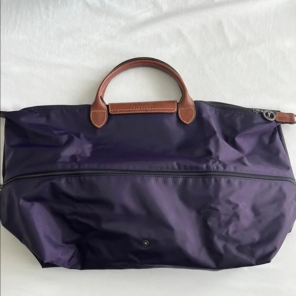 Longchamp Le Pliage Purple Large Travel Tote Expandable comes w/ shoulder strap - Picture 3 of 9